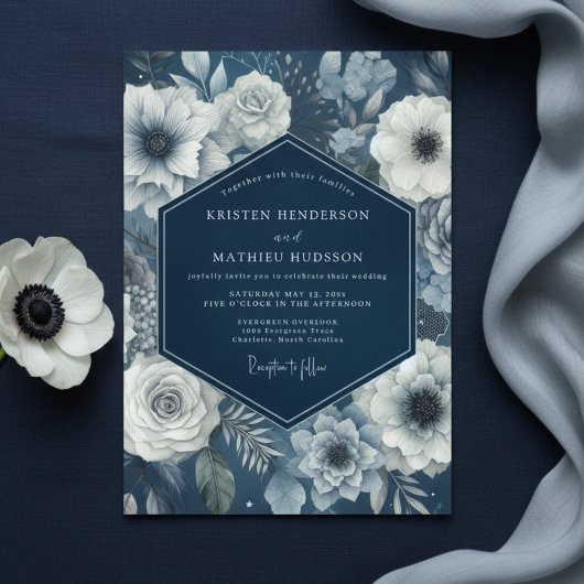 Navy Bloom Moody Wedding Einladung