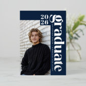 Navy Blue 2026 Bold Modern Photo Graduation Silver Folieneinladung (Stehend vorne)