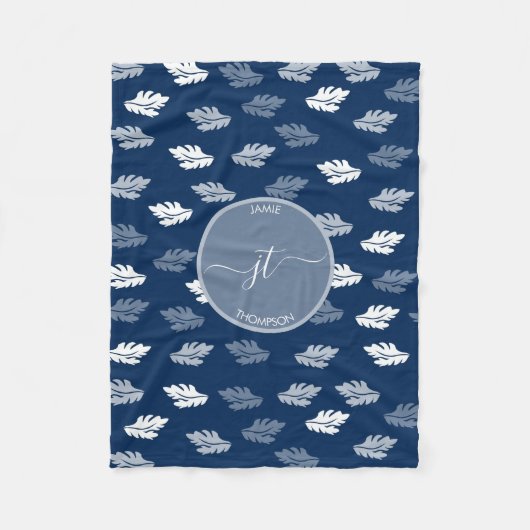 Navy-Blue-Altes-Blatt-Muster-Monogramm Fleecedecke (Vorderseite)