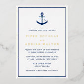 Navy Blue Anchor Monogram Nautical Wedding Gold Folieneinladung (Vorderseite)