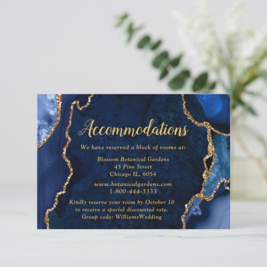 Navy Blue and Gold Agate Wedding Accommodations Begleitkarte (Stehend Vorderseite)
