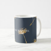 Navy Blue and Gold Imitate Glitzer Dandela Blume Kaffeetasse (VorderseiteRechts)