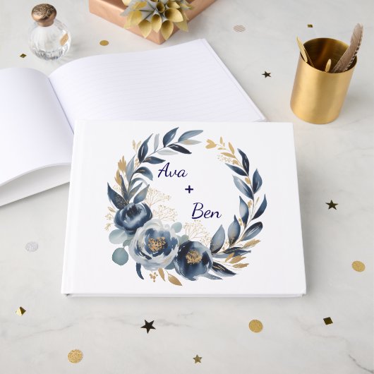 Navy Blue and Gold Peony Flower Wedding Gästebuch (Vorderseite Offen)