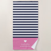 Navy Blue and Pink Chic Stripes Heftmonogramm Strandtuch (Vorderseite)