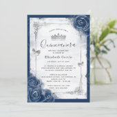 Navy Blue and Silver Rose Elegante Quinceanera Einladung (Stehend Vorderseite)