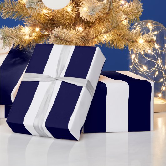 Navy Blue and White Extra Large Stripe Pattern Geschenkpapier (Feiertage)