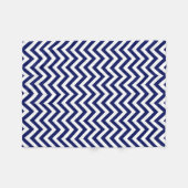 Navy Blue and White Large Zickzack ZigZag Muster Fleecedecke (Vorderseite (Horizontal))