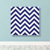 Navy Blue and White Large Zickzack ZigZag Muster Leinwanddruck (Insitu (Holzboden))