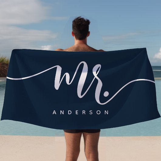 Navy Blue and White New Groom Personalisiert Strandtuch