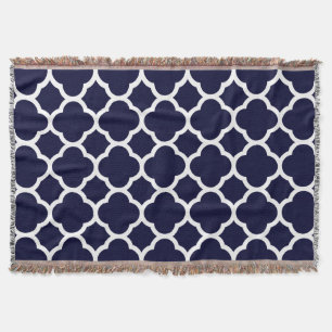 Navy Blue and White Quatrefoil Pattern Decke