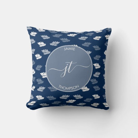 Navy Blue Antique Blätter Muster Monogram Kissen (Vorderseite)