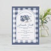 Navy Blue BabShoes Gingham Baby Shower Invitation, Einladung (Stehend Vorderseite)