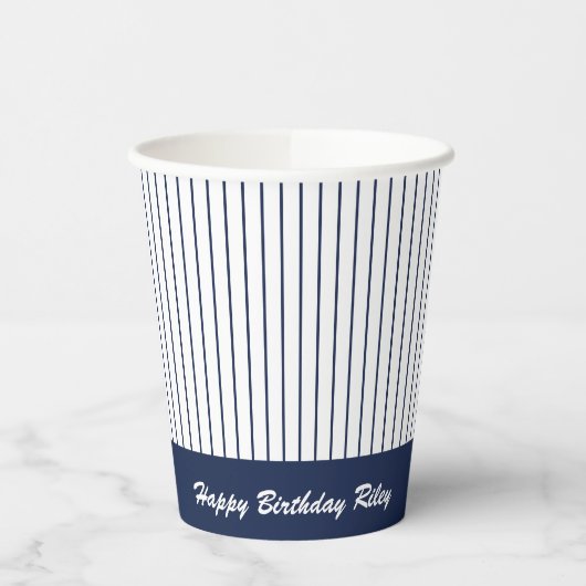 Navy Blue Baseball Pinstripe Geburtstagsparty Pappbecher (Links)