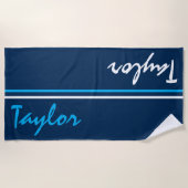 Navy Blue, Blue und White Strip Individuelle Name Strandtuch (Vorderseite)