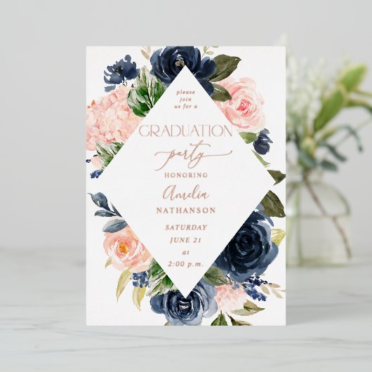 Navy Blue & Blush Pink Blues Graduation Party Folieneinladung (Stehend vorne)