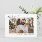 Navy Blue Boho Simple Foto Heart Script Wedding Dankeskarte (Stehend Vorderseite)