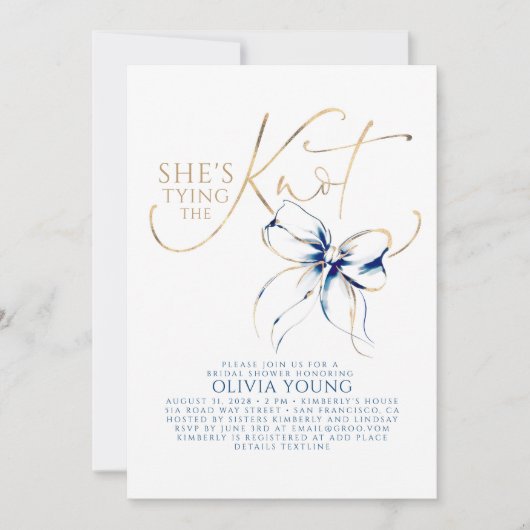 Navy Blue Bow She's Tying The Knot Bridal Shower Einladung (Vorderseite)