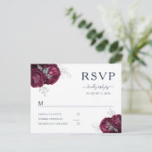Navy Blue Burgundy Peonies Floral Wedding RSVP Postkarte (Stehend Vorderseite)