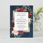 Navy Blue Burgundy Rustic Budget QR Code Wedding Einladung (Stehend Vorderseite)