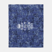 Navy Blue Camouflage Behalte Ruhe und Ihren Text Fleecedecke (Vorderseite)