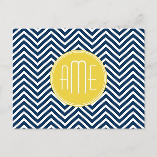 Navy Blue Chevrons mit Custom Yellow Monogram Postkarte (Vorderseite)