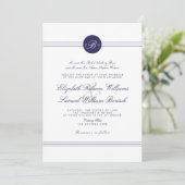 Navy Blue Chic White Monogram Wedite Einladung (Stehend Vorderseite)