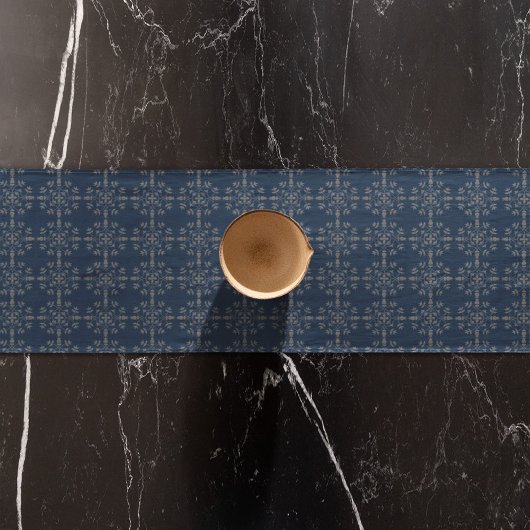 Navy Blue Classic Silver Snowflakes Elegant Custom Kurzer Tischläufer