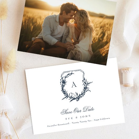 Navy Blue Classic Wappen Foto Save The Date