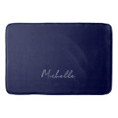 Navy Blue Color Schlicht Moderne Namenskalligraphi Badematte (Vorderseite)