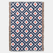 Navy Blue, Coral, White Ikat Diamond Pattern Decke (Vorderseite Vertikal)