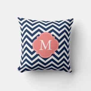 Navy Blue Coral Zigzag Muster Monogram Kissen