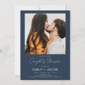 Navy Blue Couple's Shower Foto QR Code Einladung (Rückseite)