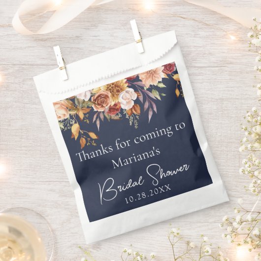 Navy Blue Fall Floral Brautparty Geschenktütchen (Ausgeschnitten)