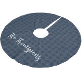 Navy Blue Family Name Custom Christmas Polyester Weihnachtsbaumdecke (Schrägansicht)