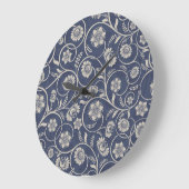Navy Blue Floral Große Wanduhr (Winkel)