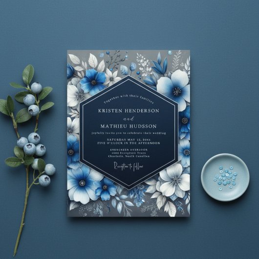Navy Blue Floral Opulence Wedding Einladung