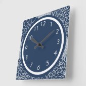 Navy Blue Floral Quadratische Wanduhr (Winkel)