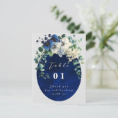 Navy Blue Floral Wedding Table Numbers (Stehend Vorderseite)