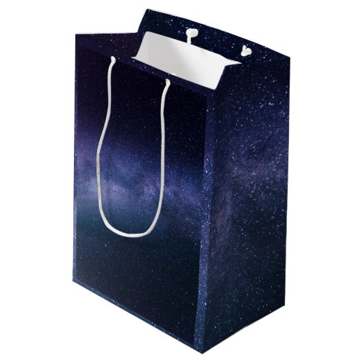 Navy Blue Galaxy Starry Night Stars Modern  Mittlere Geschenktüte (Rückseite Schrägansicht)