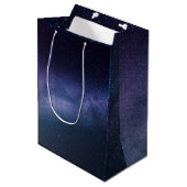 Navy Blue Galaxy Starry Night Stars Modern  Mittlere Geschenktüte (Vorderseite Schrägansicht)