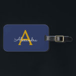 Navy Blue Gold Girl Script Monogram Name Modern Gepäckanhänger<br><div class="desc">Navy Blue and Gold Monogram Fügen Sie Ihre eigene Name Script Gepäckmarke hinzu. Die Taschenmarke macht den perfekten 16 Geburtstag,  Hochzeit,  Brautparty,  Babydusche oder Junggeselinnen-Abschied Geschenk für jemanden,  der ihr Zimmer stilvoll dekoriert.</div>