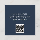 Navy Blue Gold Luxury QR Code Minimale Typografie Quadratische Visitenkarte (Rückseite)