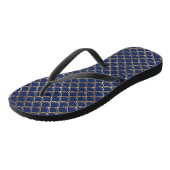Navy Blue Gold Mermaid Scales Muster Badesandalen (Schrägansicht)