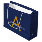 Navy Blue Gold Moderne Script Girl Monogram Name Große Geschenktüte (Vorderseite Schrägansicht)