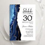 Navy Blue Gold White Agate Überraschung 30. Geburt Einladung<br><div class="desc">Navy Blau,  Weiß und Gold überraschen 30. Geburtstag Party Einladung. Elegantes modernes Design mit königsblauen Aquarellfarben,  marmorgeode Hintergrund,  Imitats Glitzer Gold und Typografie Drehbuch Schriftart. Die trendige Einladungskarte eignet sich perfekt für eine stilvolle Damenfeier. Gedruckte Zazzle-Einladungen oder Sofortdownload digitaler Druckvorlage.</div>