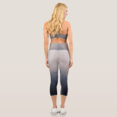 Navy Blue Gray Whitel rustic ombre Capri Leggings (Rückseite)