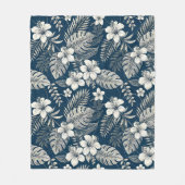 Navy Blue Hibiscus Monstera Tropical Botanical Fleecedecke (Vorderseite)