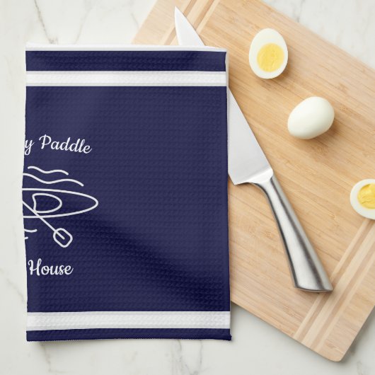 Navy Blue Kayak Monogram Name Lake House Geschirrtuch (Viertel Falte)