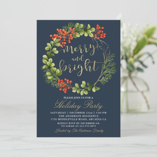 Navy Blue Merry Bright Holly Berries Holiday Party Einladung (Stehend Vorderseite)
