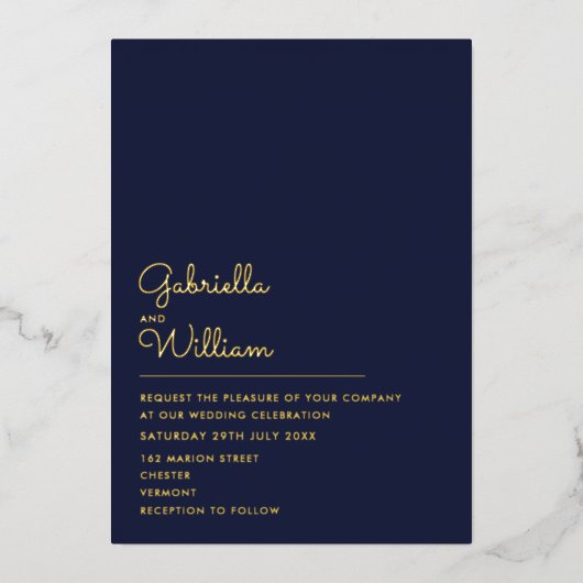 Navy Blue Minimalistisch Chic Script Wedding Gold Folieneinladung (Vorderseite)